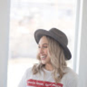 Meet your Posher, Gabriella